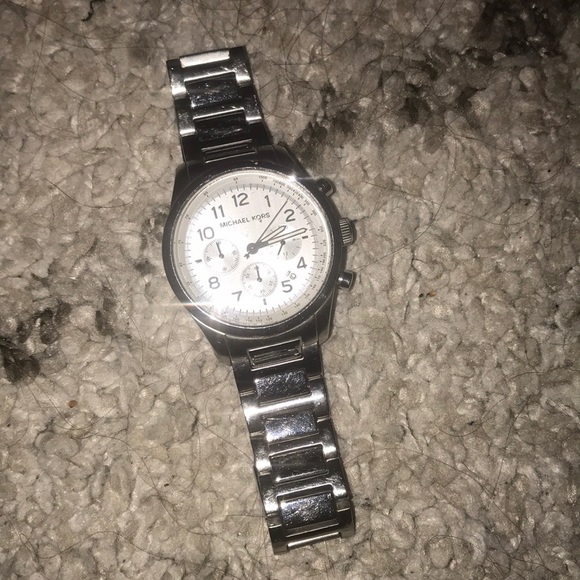 Michael kors men watch - Picture 2 of 4